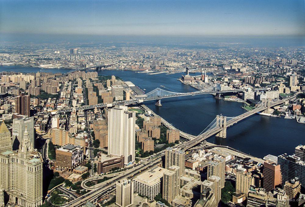 MSG_20160517155859_Mag032_00051 resized.jpg - In 420 m Höhe, auf dem Dach des World Trade Centers, war der Ausblick, als säße man im Flugzeug